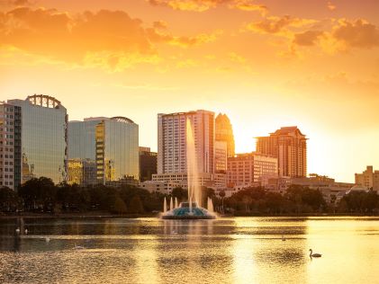 Sunset in Orlando at Lake Eola