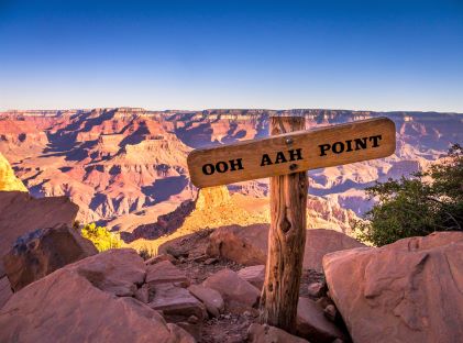 Ooh Ahh Point, along the South Kaibab Trail, with a view of Grand Canyon National Park in Arizona