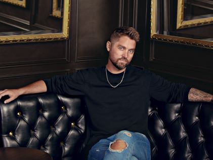 Platinum-selling artist Brett Young, one of HGV's 2024 Brand Ambassadors