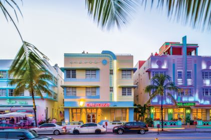 Art Deco architecture, Hilton Grand Vacations South Beach resorts, McAlpin, a Hilton Grand Vacations Club, Crescent on South Beach, a Hilton Vacation Club, Miami, Florida. 