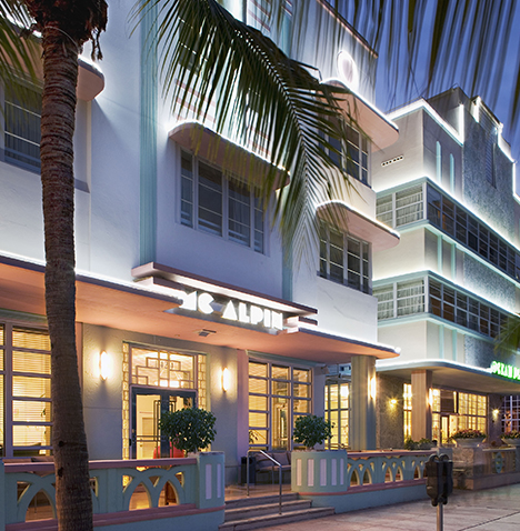 Exterior of Hilton Grand Vacations at McAlpin-Ocean Plaza located in Miami, Florida.